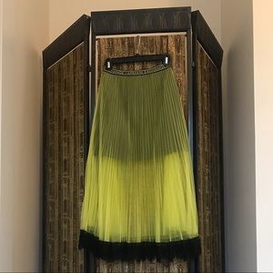 A/X ARMANI EXCHANGE YELLOW DOUBLE LAYERED SKIRT